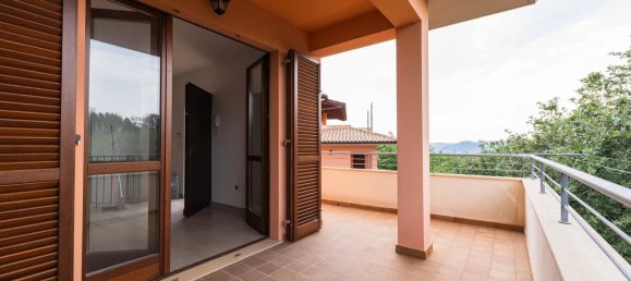 Apartamento de 3 dormitorios en Colli al Metauro, Italy No. 340446 6