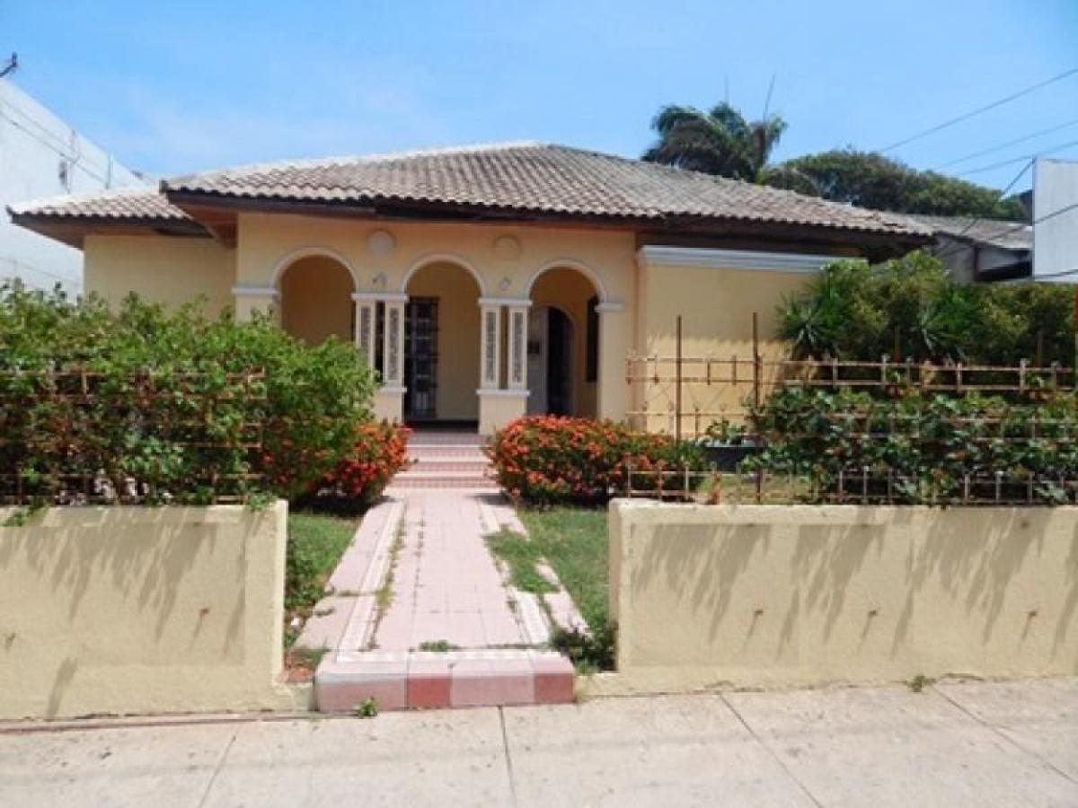 5 bedrooms House in Atlantico, Colombia No. 4510