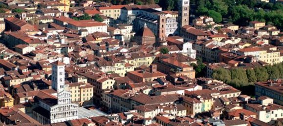 15 rooms House in Lucca, Italy No. 42652 17