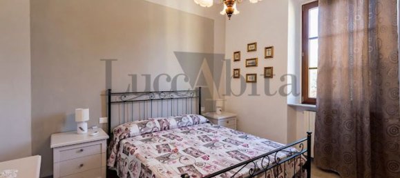 15 rooms House in Lucca, Italy No. 42652 14
