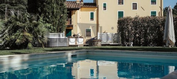 15 rooms House in Lucca, Italy No. 42652 4