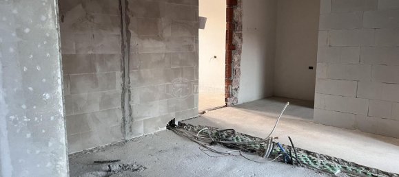 2-Zimmer Wohnung in Somma Lombardo, Italy, Nr. 18045 21