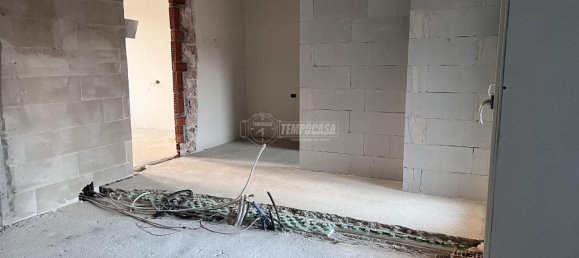 2-Zimmer Wohnung in Somma Lombardo, Italy, Nr. 18045 22