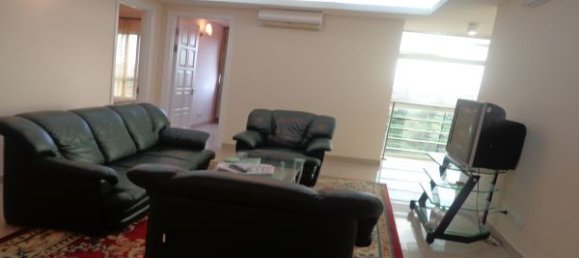 Apartamento de 3 dormitorios en Tay Ho, Vietnam No. 6180 3