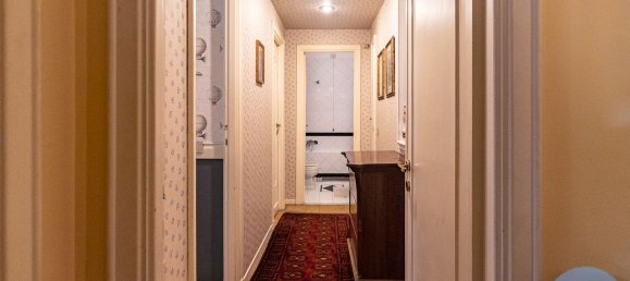 5 rooms Apartment in Rome, Italy No. 62242 4