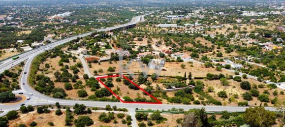 Terreno en Loule, Portugal 4115 m² No. 37664 8