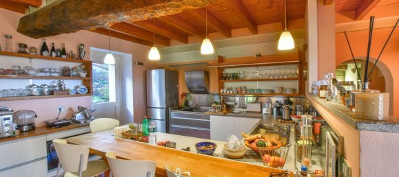 10غرفة فيلا في Varese, Italy رقم 68056 8