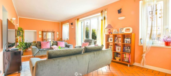 10غرفة فيلا في Varese, Italy رقم 68056 5