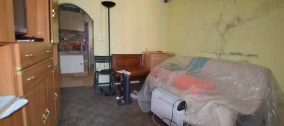 3 bedrooms House in Cuneo, Italy No. 266174 17