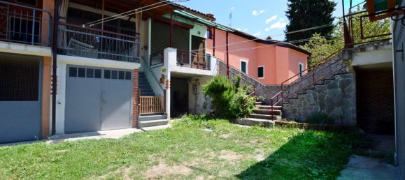 3 bedrooms House in Cuneo, Italy No. 266174 5