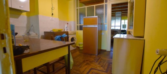 3 bedrooms House in Cuneo, Italy No. 266174 7