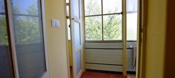 3 bedrooms House in Cuneo, Italy No. 266174 11