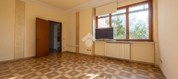 3 rooms Apartment in Marentino, Italy No. 135686 10