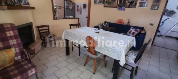 Дом с 5 спальнями в Каяццо, Италия № 120122 3