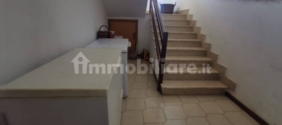 Дом с 5 спальнями в Каяццо, Италия № 120122 2