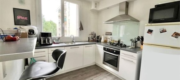 2 rooms Apartment in Rouen, France No. 313854 3