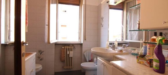 Apartamento de 3 habitaciónes en Bernareggio, Italy No. 146872 11