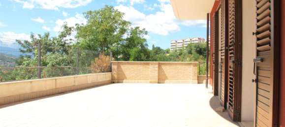 4غرفة شقة في Teramo, Italy رقم 306393 31