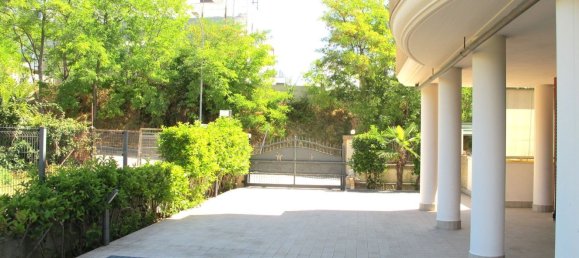 4غرفة شقة في Teramo, Italy رقم 306393 4