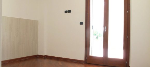 4غرفة شقة في Teramo, Italy رقم 306393 25