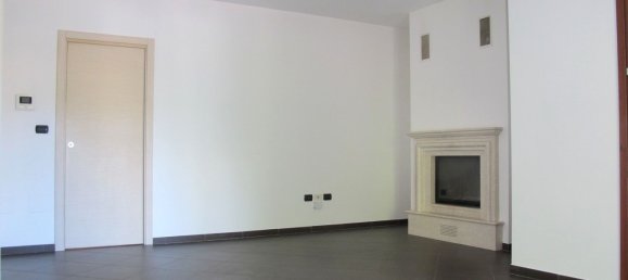 4غرفة شقة في Teramo, Italy رقم 306393 12