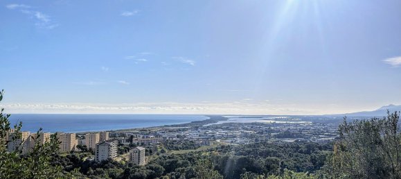 3 Schlafzimmer Villa in Bastia, France, Nr. 41133 4