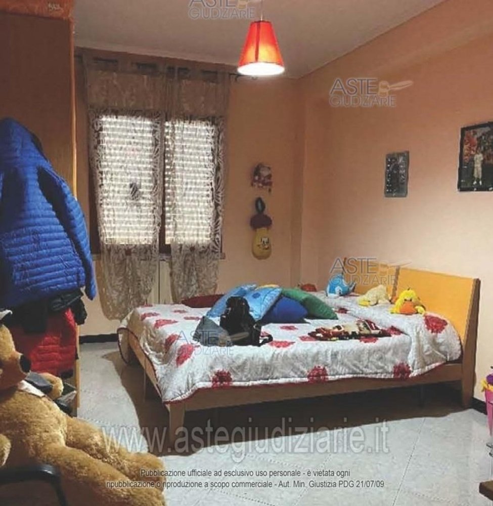 Квартира с 6 комнатами в Виттория, Италия № 308924