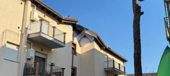 Квартира с 2 спальнями в Поццилли, Италия № 286989 12