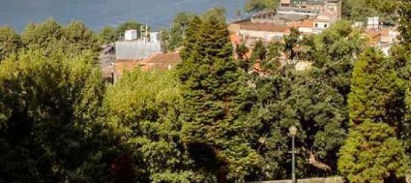 Здание с 9 спальнями в Порту, Португалия № 142076 11