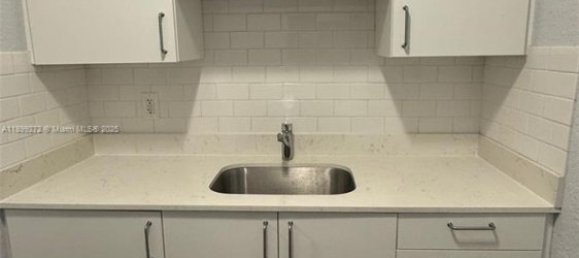 2 bedrooms Commercial property for sale in Miami, Miami-Dade, Florida, USA № 614798 5