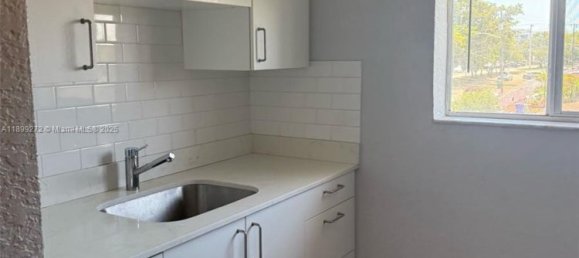 2 bedrooms Commercial property for sale in Miami, Miami-Dade, Florida, USA № 614798 4