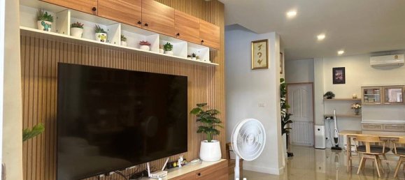 3 bedrooms Cafe / restaurant in Pattaya, Thailand No. 23975 4