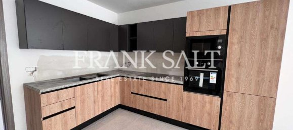 Квартира с 2 спальнями в Гзира, Мальта № 4656 4