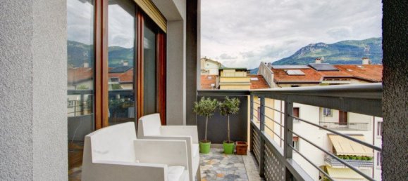 3 bedrooms Apartment in Trento, Italy No. 291120 4