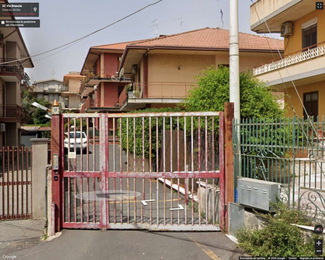 4 rooms Apartment in Catania, Italy No. 43826