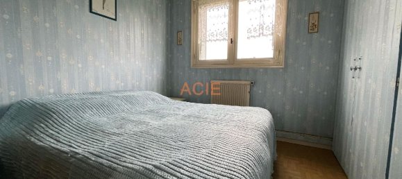 3 bedrooms House in Louvres, France No. 178812 12