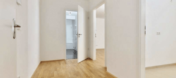 Apartamento de 2 habitaciónes en Kreuzberg, Germany No. 32943 3