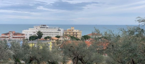  قطعة أرض في Silvi, Italy 9805متر مربع رقم 74456 14