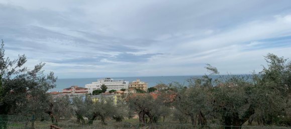  قطعة أرض في Silvi, Italy 9805متر مربع رقم 74456 11