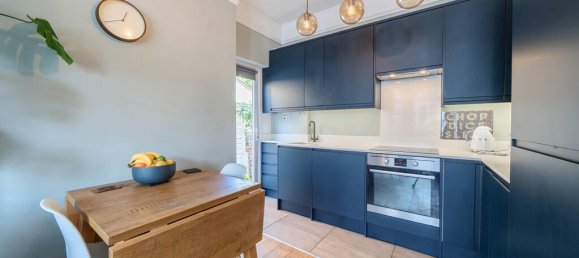 1 bedroom Apartment in Catford, United Kingdom No. 7689 3