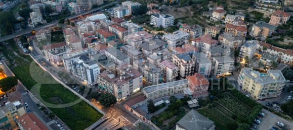 Квартира с 2 спальнями в Борджо Верецци, Италия № 53808 26