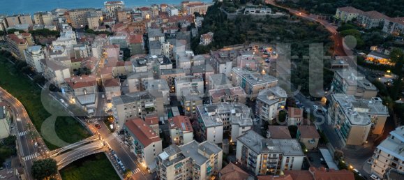 Квартира с 2 спальнями в Борджо Верецци, Италия № 53808 29