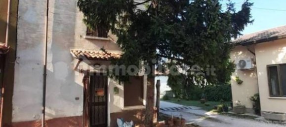 4 غرف نوم فيلا في Rodigo, Italy رقم 355769 4