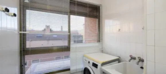Apartamento de 4 dormitorios en Granada, Spain No. 20595 10