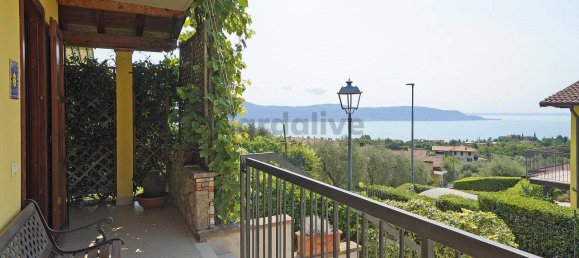 3 bedrooms Villa in Toscolano Maderno, Italy No. 326520 10