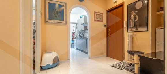 Apartamento de 3 divisões em Rome, Italy N.º 17918 16