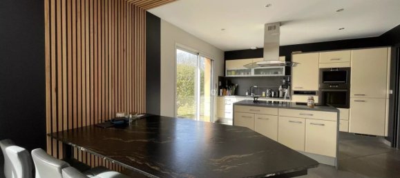 5 Schlafzimmer Villa in Guipavas, France, Nr. 205850 6