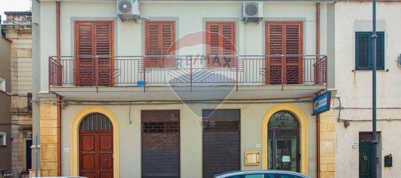 5 bedrooms House in Nizza di Sicilia, Italy No. 316570 3