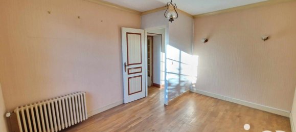 4 Schlafzimmer Haus in Saint-Pere-sur-Loire, France, Nr. 158896 10