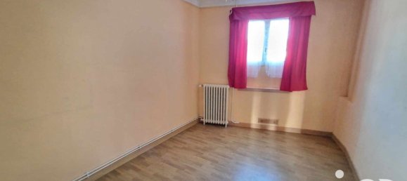 4 Schlafzimmer Haus in Saint-Pere-sur-Loire, France, Nr. 158896 13